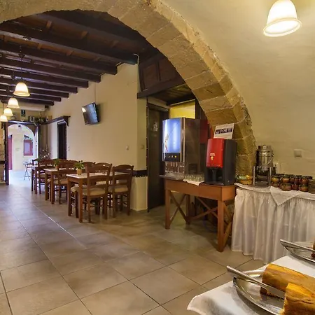 מלון El Greco 3*